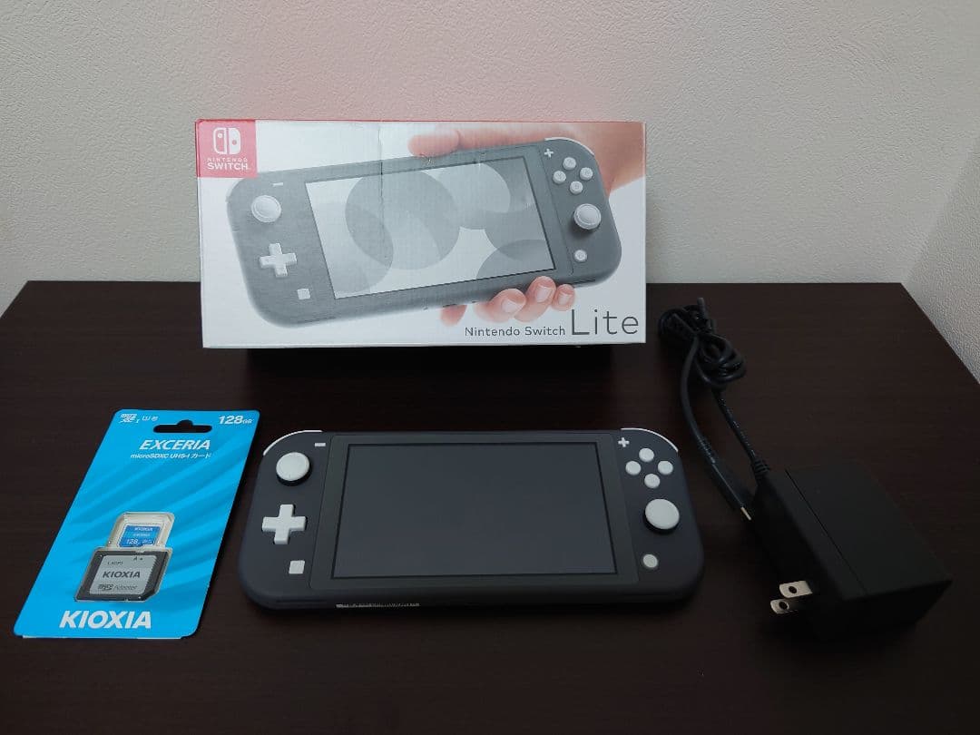 【ほぼ未使用】Switch Lite グレー 本体 +128GB microSD Amazon.co.jp: Nintendo Switch Lite グレー : ゲーム