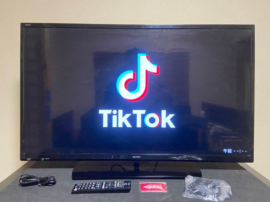 今だけ優待価格】SHARP AQUOS 40型｜裏番組録画(USB-HDD) - メルカリ