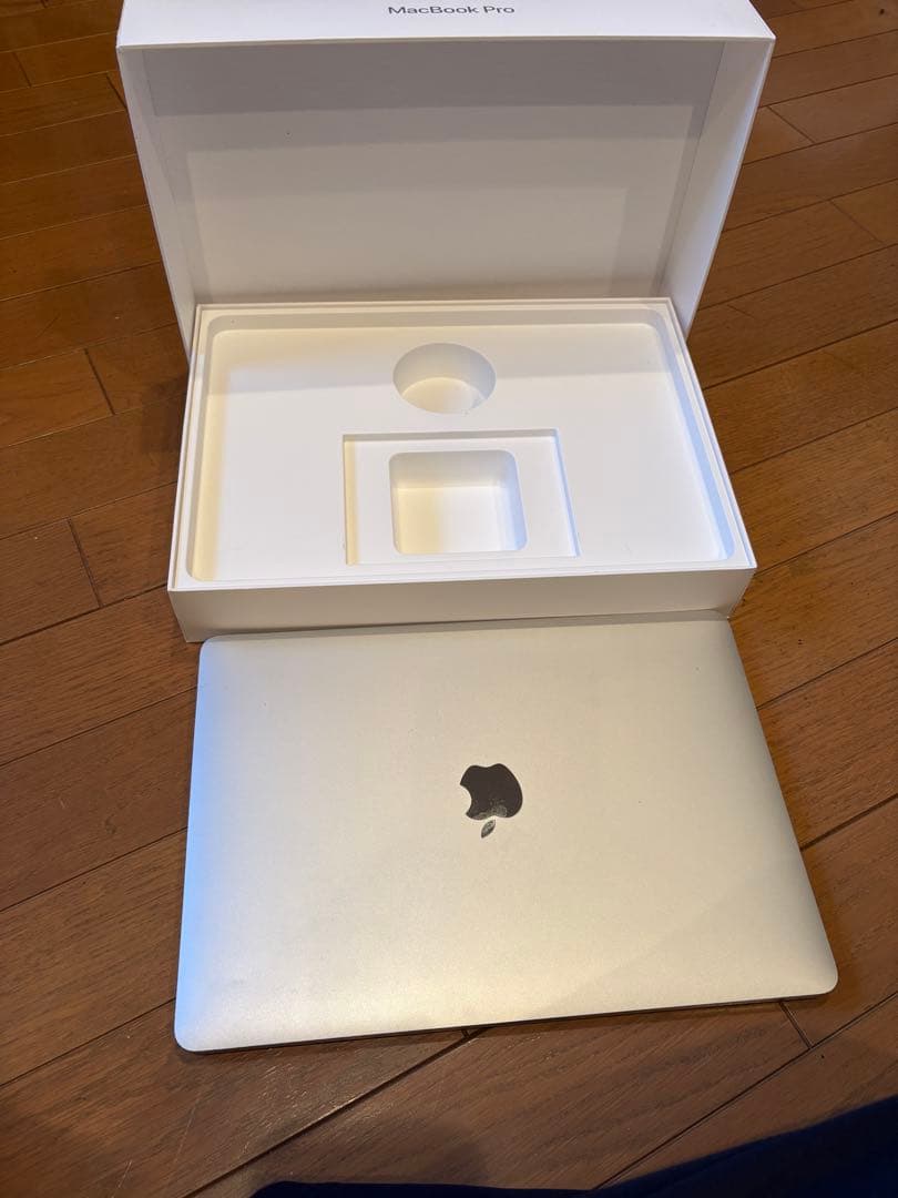 ジャンク】A1708 Macbook pro (13㌅-2017)i5 8GB - メルカリ