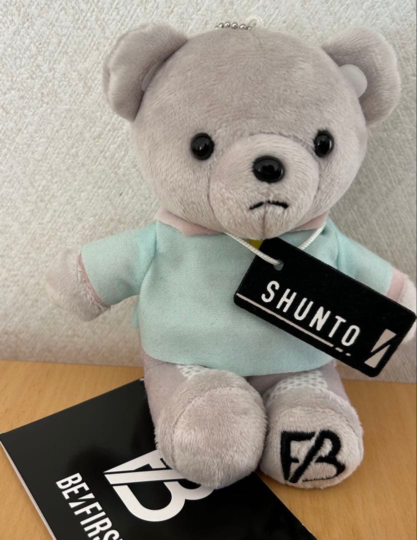 BE:FIRST くまぬいぐるみ シュント - メルカリ