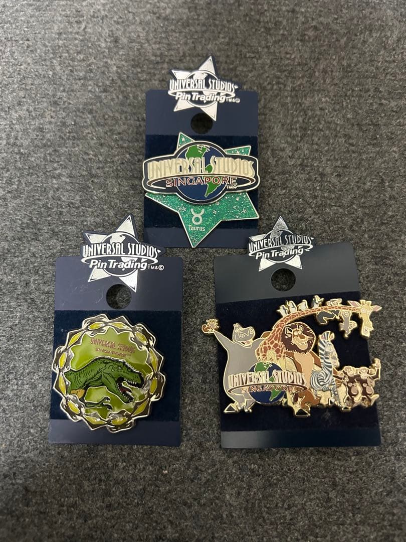 ユニバーサル・スタジオ［シンガポール］ピンバッジセット - メルカリ