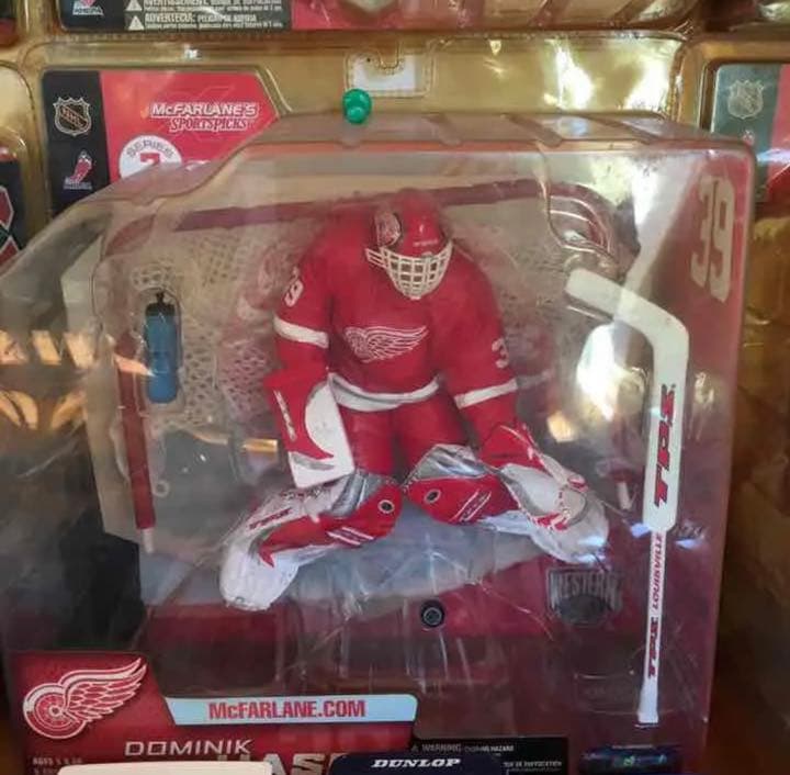 ❤️マクファーレン NHL ゴーリー ドミニクハシェック‼️ - メルカリ