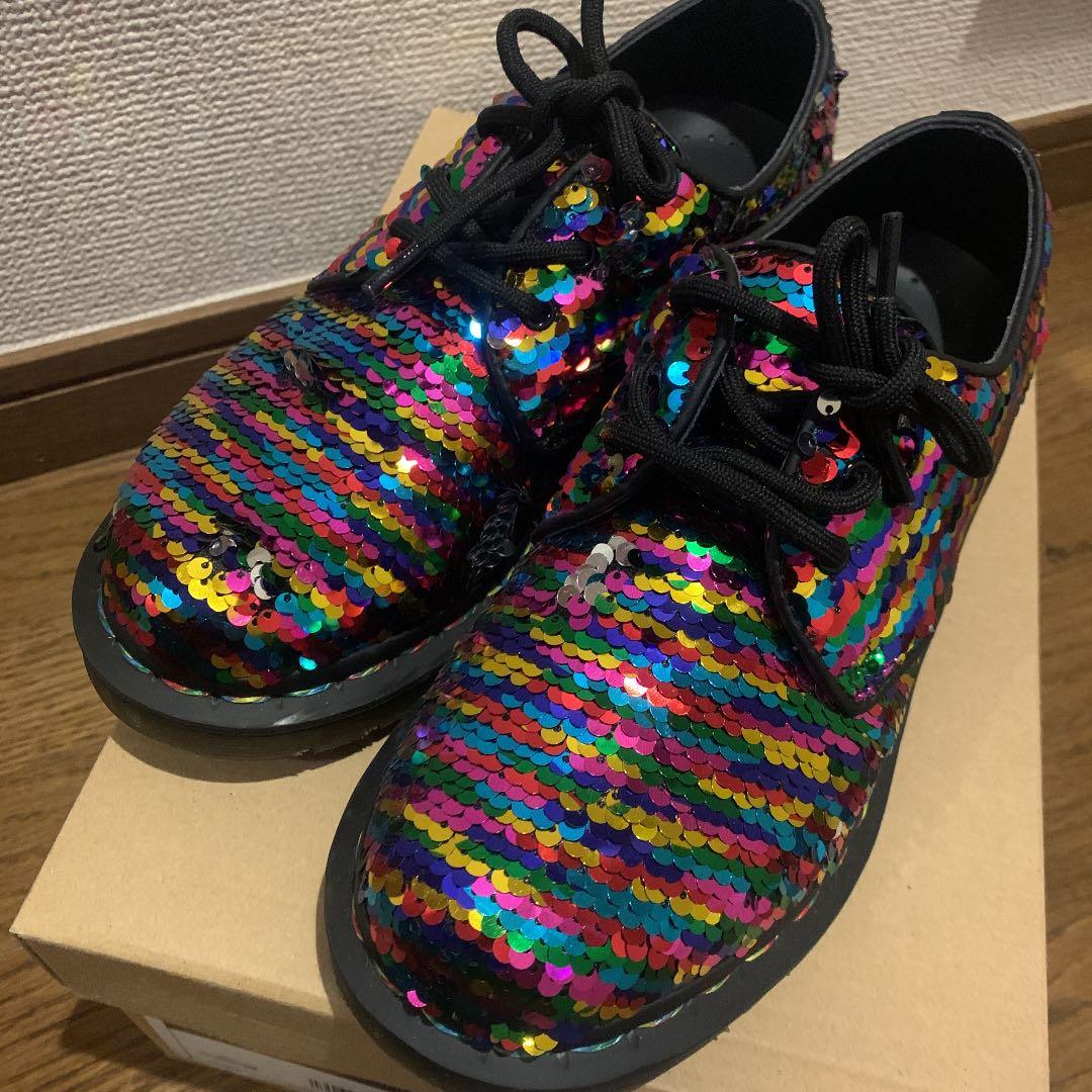 ドクターマーチン 3ホール スパンコールUK3