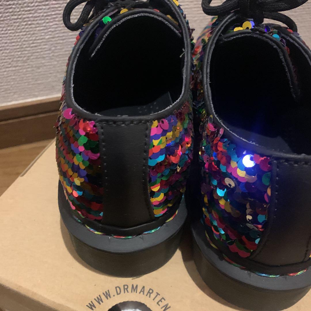 ドクターマーチン 3ホール スパンコールUK3