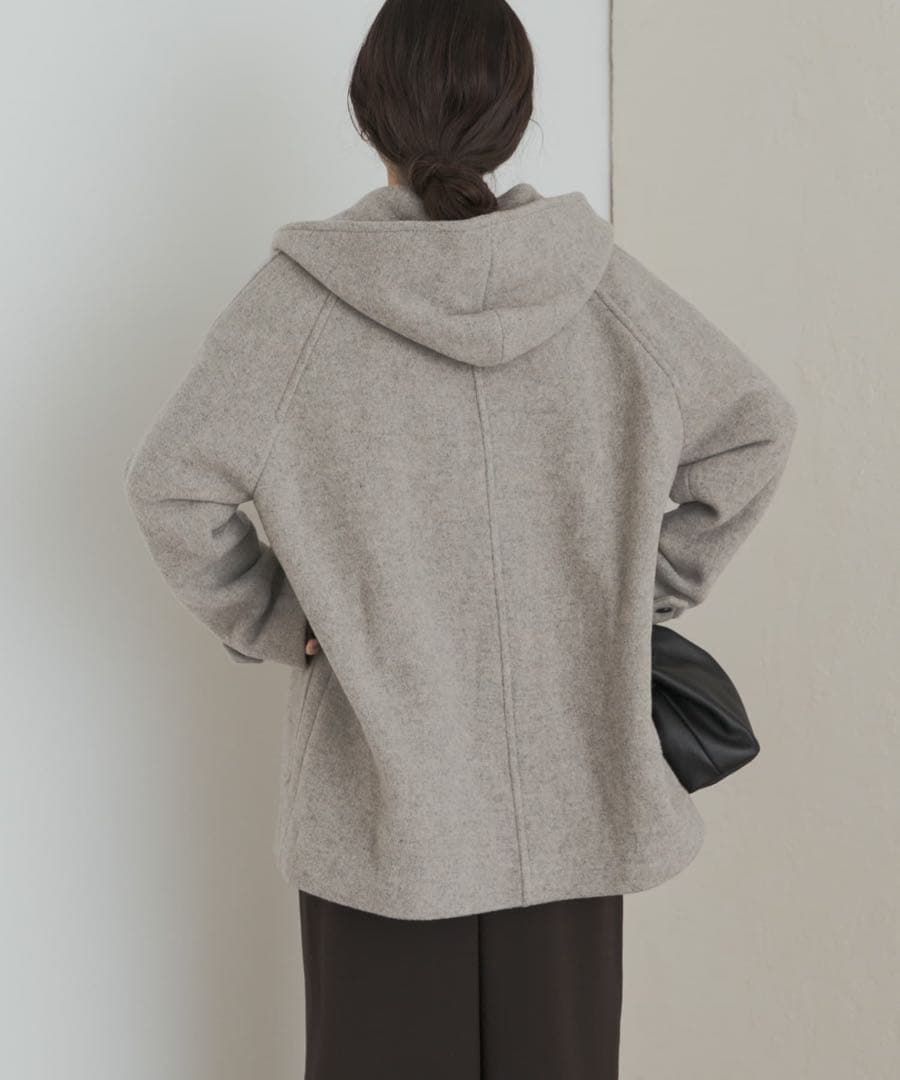 アーバンリサーチドアーズ エアリーウールフードコート 極美品の通販は