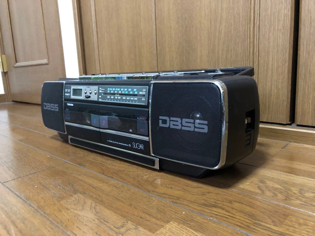 昭和レトロ】東芝 ラジカセ RT-SW600 TOSHIBA【ジャンク】 - メルカリ