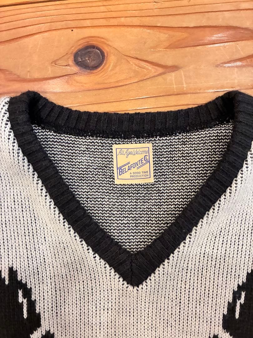 belafonte ベラフォンテ Vネックニット - メルカリ