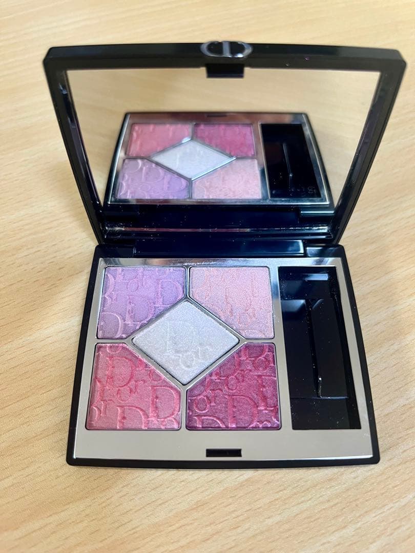 Dior ディオールショウ サンククルール 865 ピンクロリポップ ディオールショウ サンク クルール / ディオール(パウダーアイシャドウ