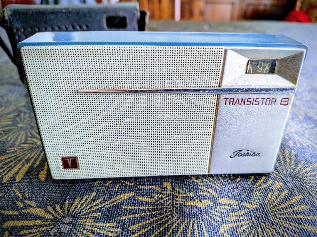 Yahoo!オークション -「東芝 トランジスタラジオ」の落札相場・落札