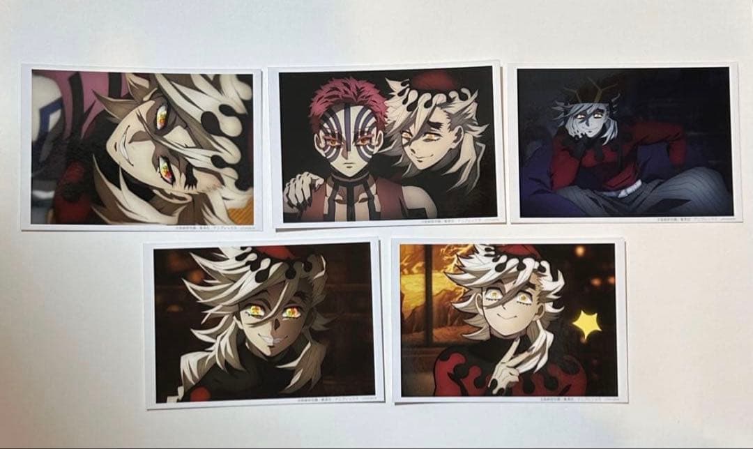 鬼滅の刃 刀鍛冶の里 上弦集結 童磨 ブロマイド 鬼滅の刃 ブロマイドくじ 童磨 上弦の鬼 上弦集結 刀鍛冶の里編 - メルカリ