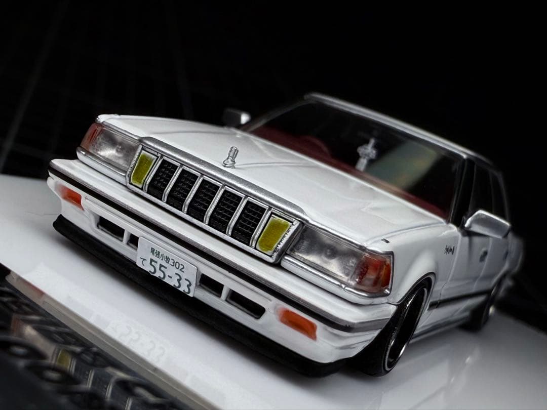 トミカリミテッドヴィンテージネオ LV-N199c トヨタ MS125 クラウン