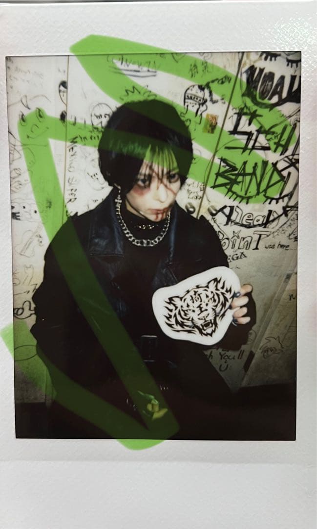 甘い暴力 チェキ - メルカリ