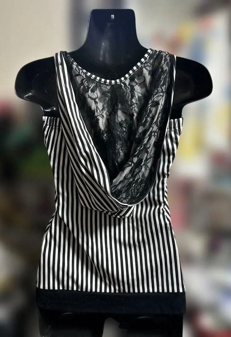 未使用　d.i.a ギャルトップス