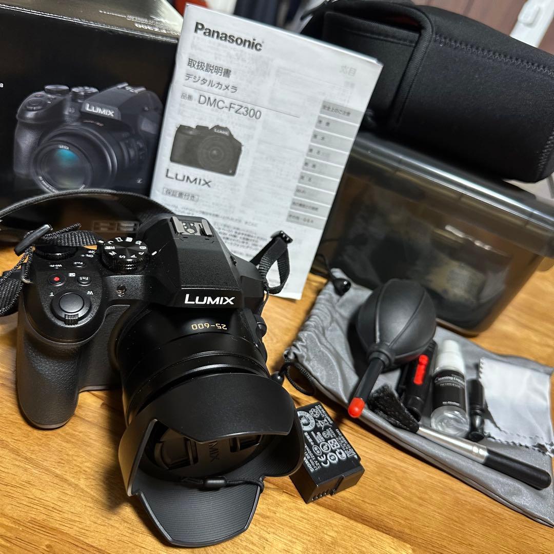 格安早者勝！ほぼ未使用パナソニックLUMIX DMC-FZ300コンパクトカメラ Amazon.com : Panasonic LUMIX FZ300 Long Zoom Digital Camera