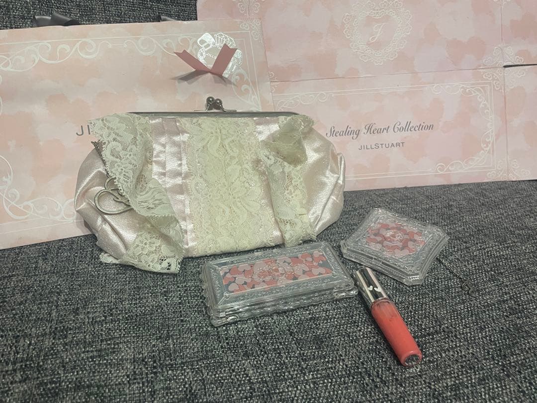 JILLSTUARTクリスマスコフレ2010〜2015年まとめ売り おまけ付き - メルカリ