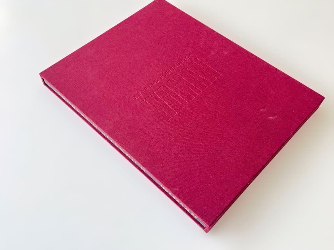 ANDREAS H. BITESNICH　WOMAN