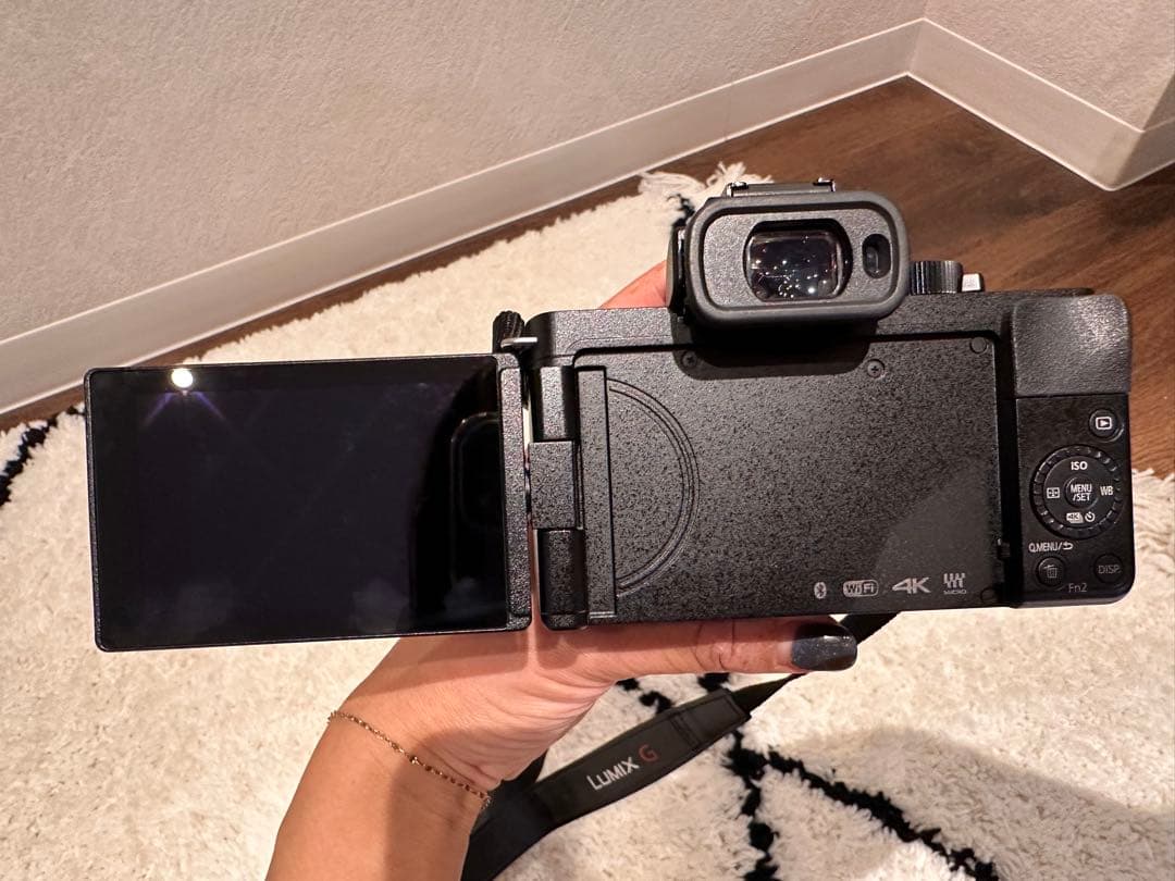 美品】LUMIX G100／ファインダーひびあり・モニター撮影OK