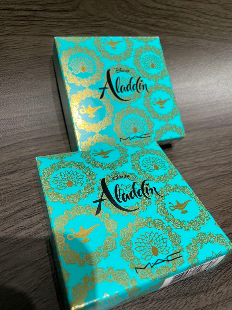 フェイスパウダー 日本未発売 MAC×Aladdin フェイスパウダー