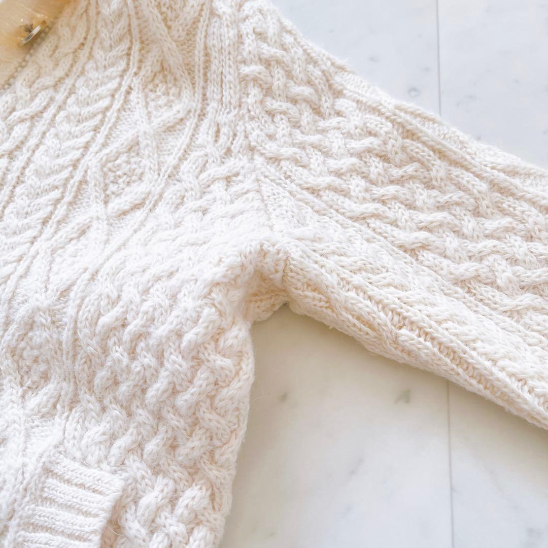 バーバリーブルーレーベル アンゴラ混ケーブルニットカーディガン