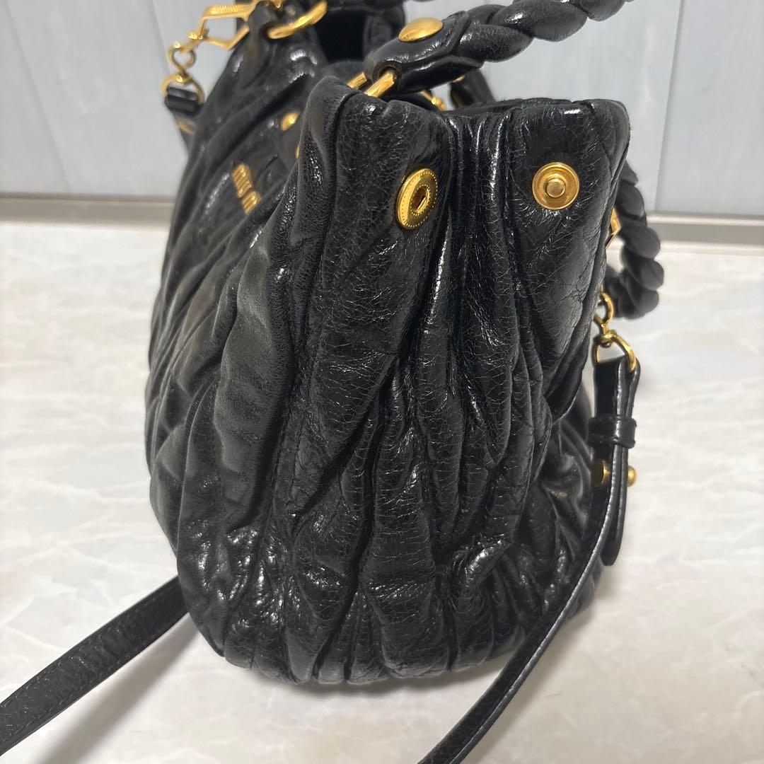 miu miu マテラッセ vitello lux 2way アーカイブレザー - メルカリ