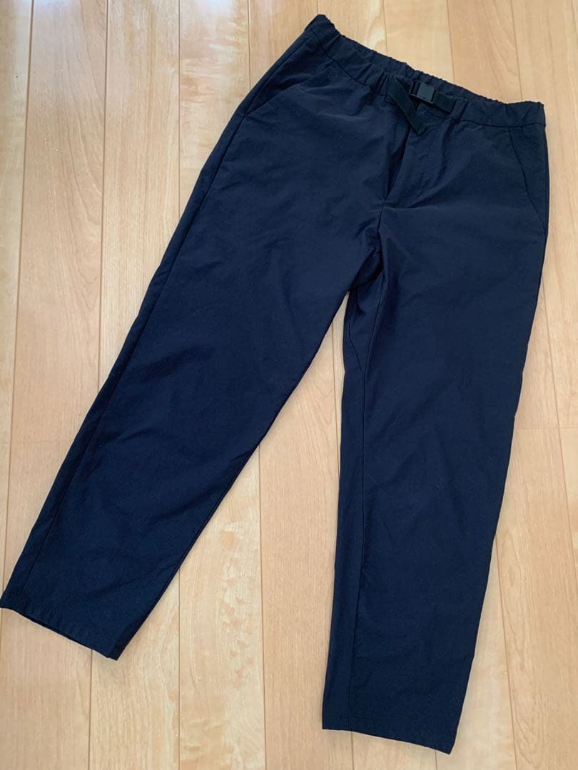 ジーユー ストレッチ テーパードイージーパンツ M ネイビー - メルカリ