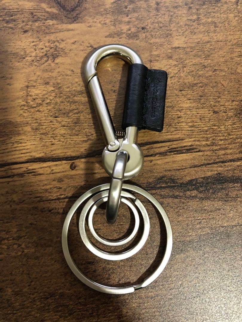 エンダースキーマ カラビナ キーリング