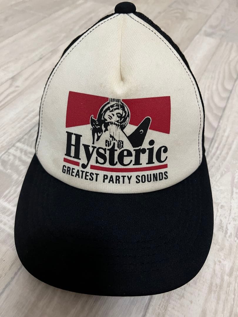 Hysteric トラッカーキャップ ホワイト/ブラック - メルカリ