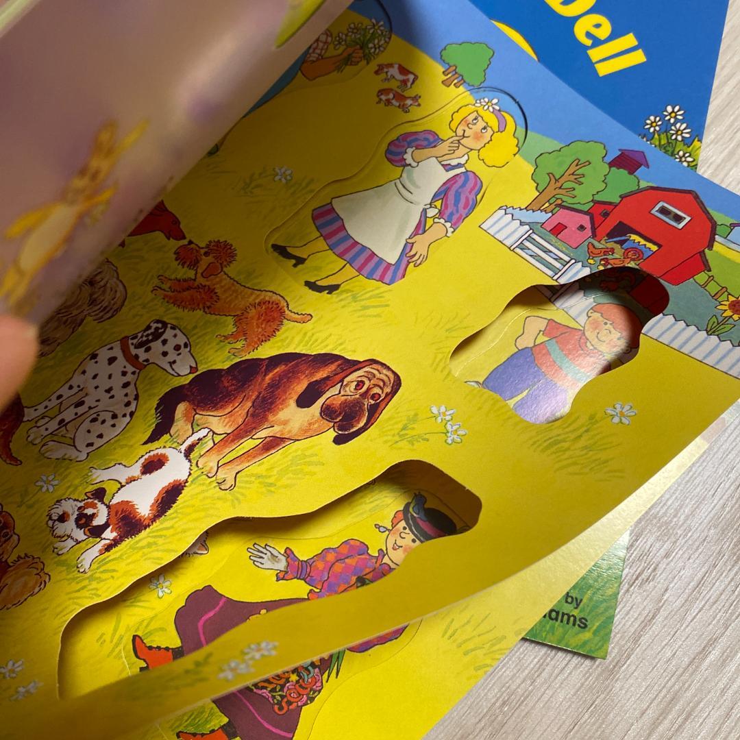 511 The Farmer in the Dell 穴開き仕掛け音声絵本 - メルカリ