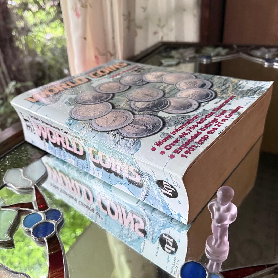 感謝‼️World Coins 1901-Present 31st Edition - メルカリ