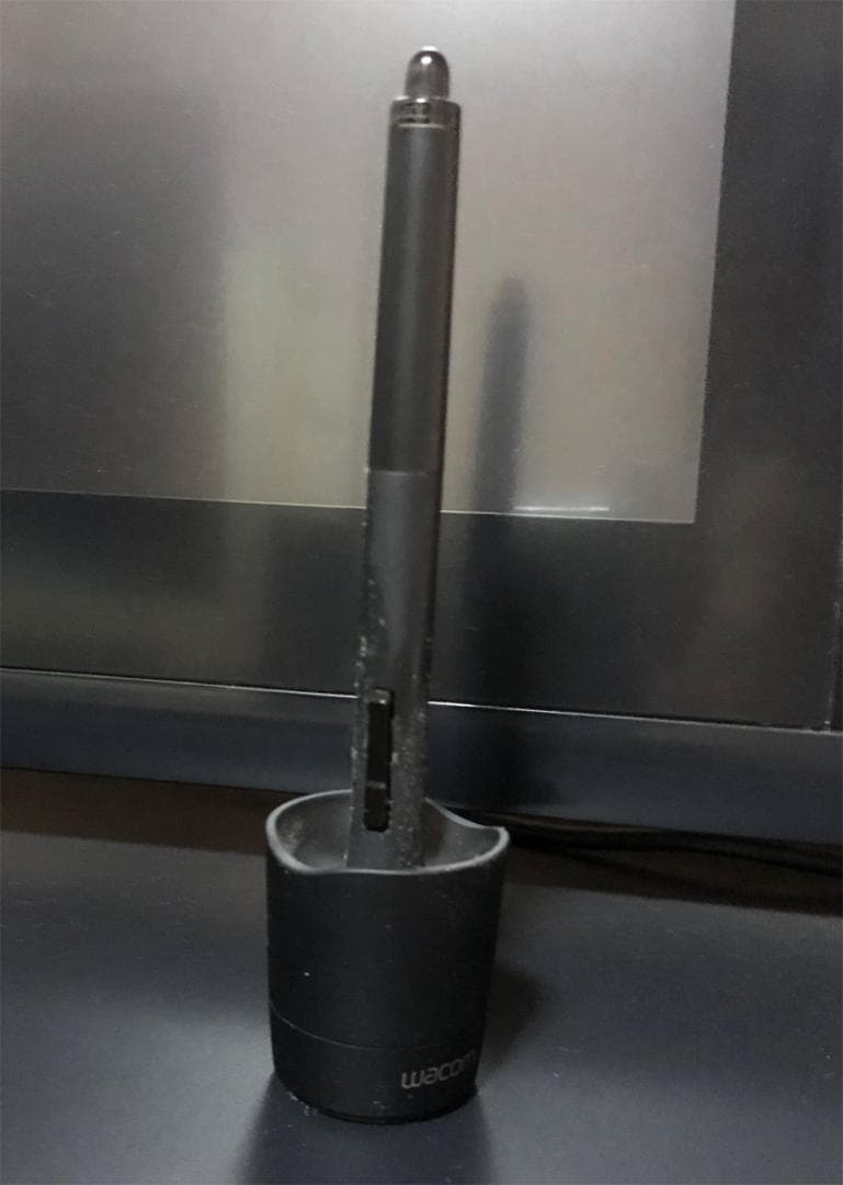 Wacom Cintiq24HDジャンク品 取りに来られる方限定 - メルカリ