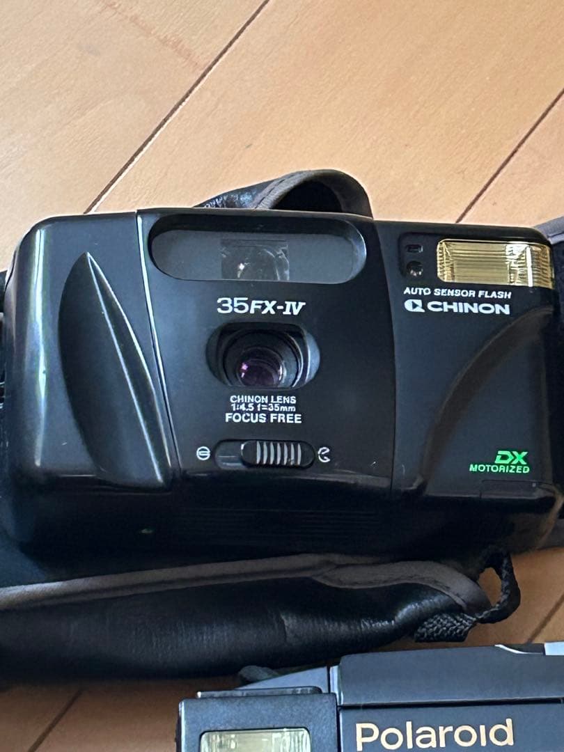 Canon アルミ アタッシュケースとカメラ6個 - メルカリ