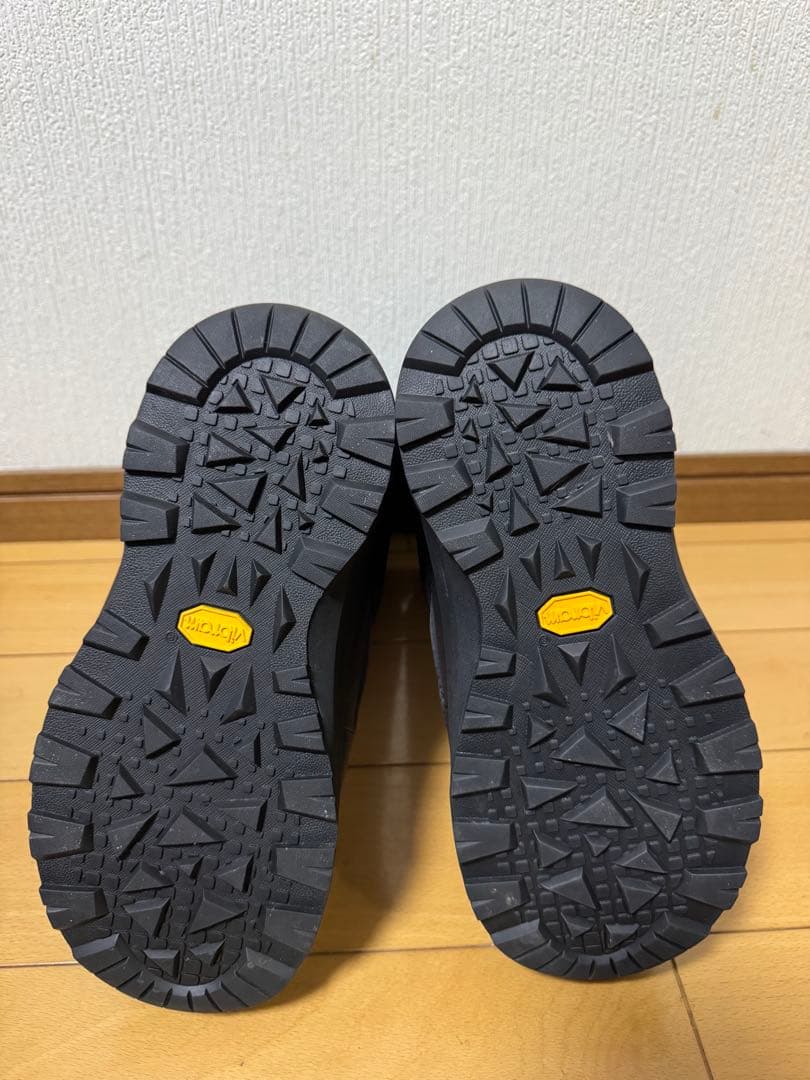 美品 ウォータープルーフ ダウンブーティ ブラック 25.0cm NF52270