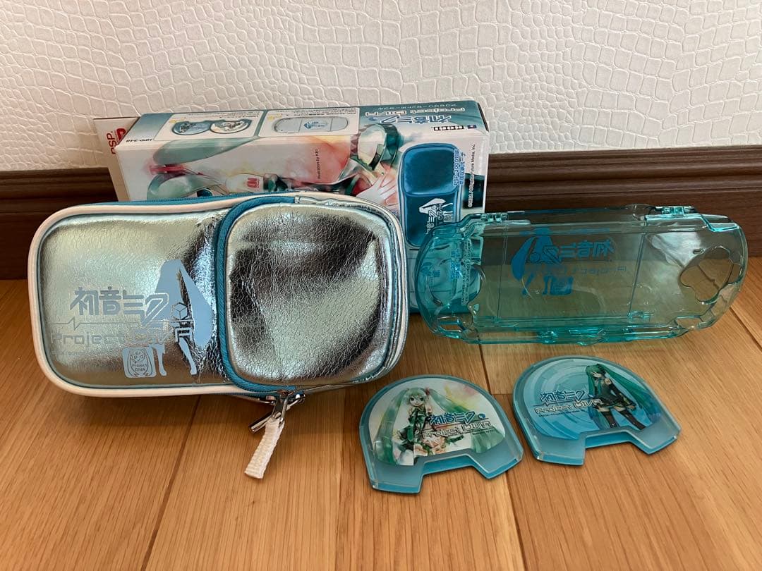 初音ミク Project DIVA アクセサリーセットポータブル Amazon | 初音ミク -プロジェクト ディーヴァ- アクセサリーセット