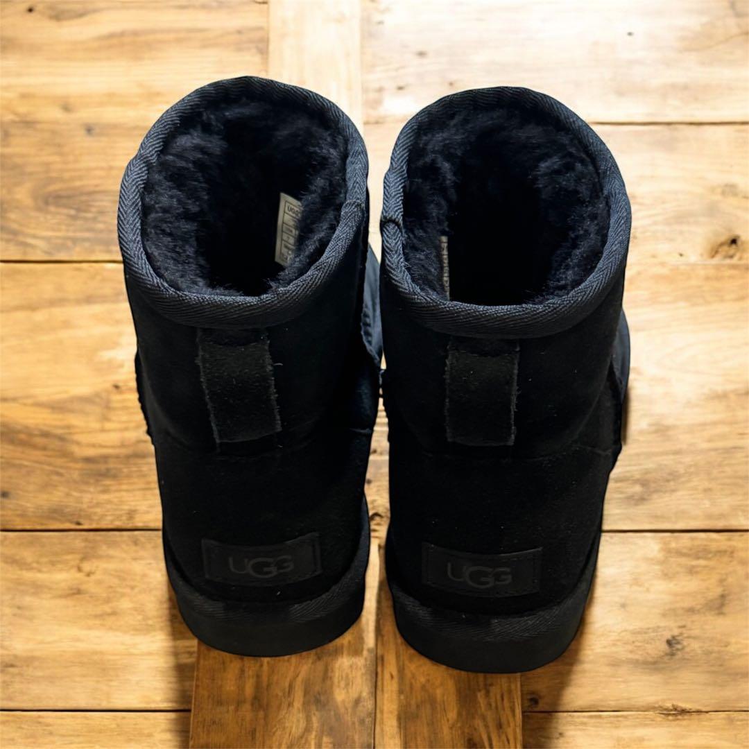 《週末限定最終大幅値下げ》UGG ムートンブーツ クラシックミニ ブラック