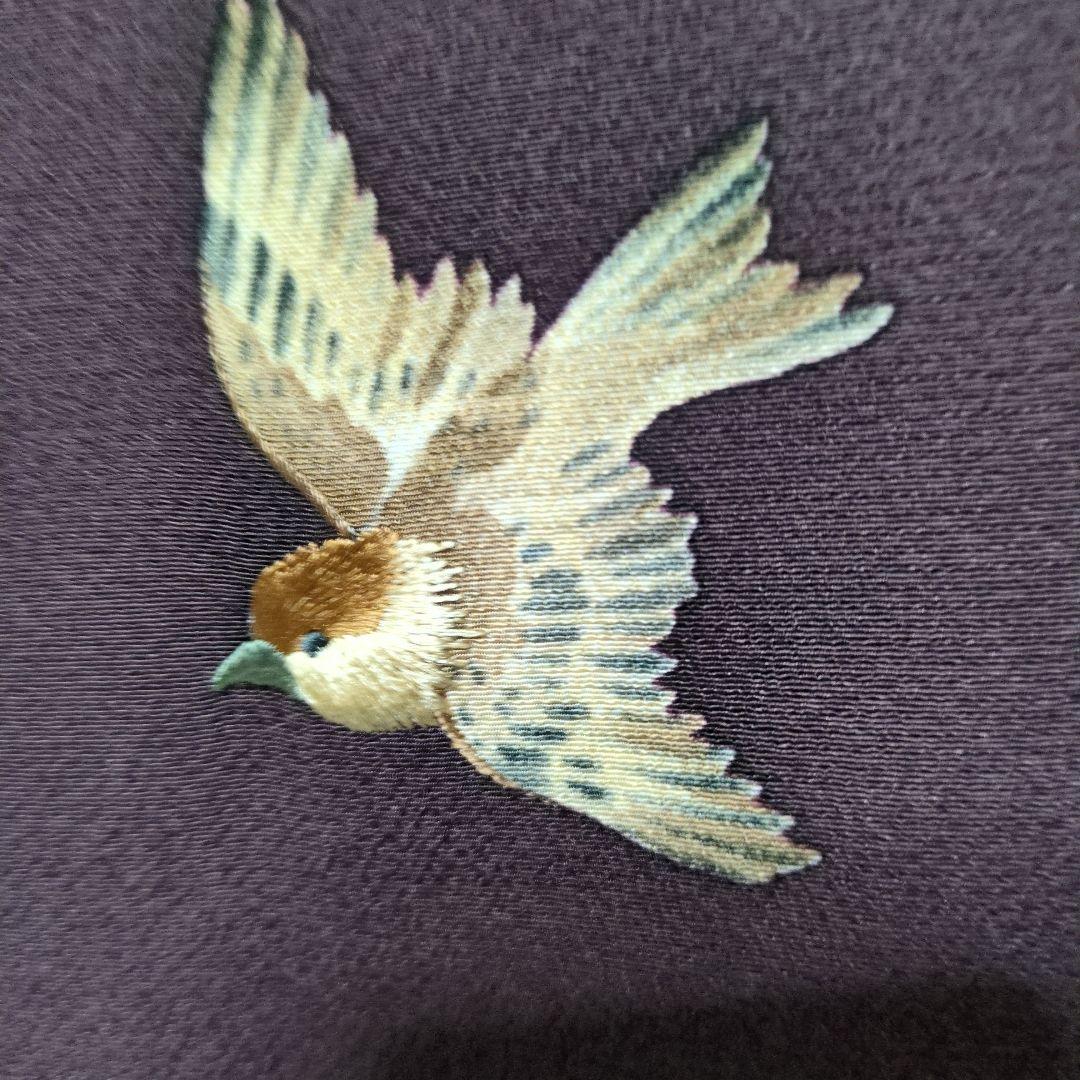 咲*耶様 花井幸子丹後縮緬　可愛い雀刺繍パールトーン加工あり 帯締も作家物　２点 花井幸子丹後縮緬 可愛い雀刺繍パールトーン加工あり 帯締も作家物 2