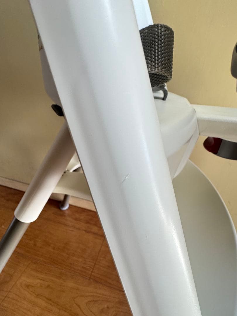 廃盤品 ベビービョルン ハイチェア (ハーネス付) ホワイト/グレー 希少