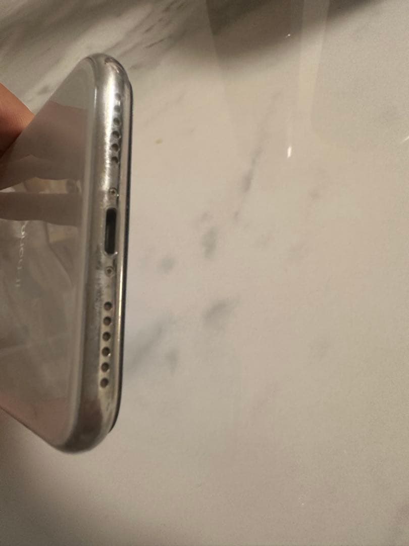 Apple iPhone X シルバー 本体