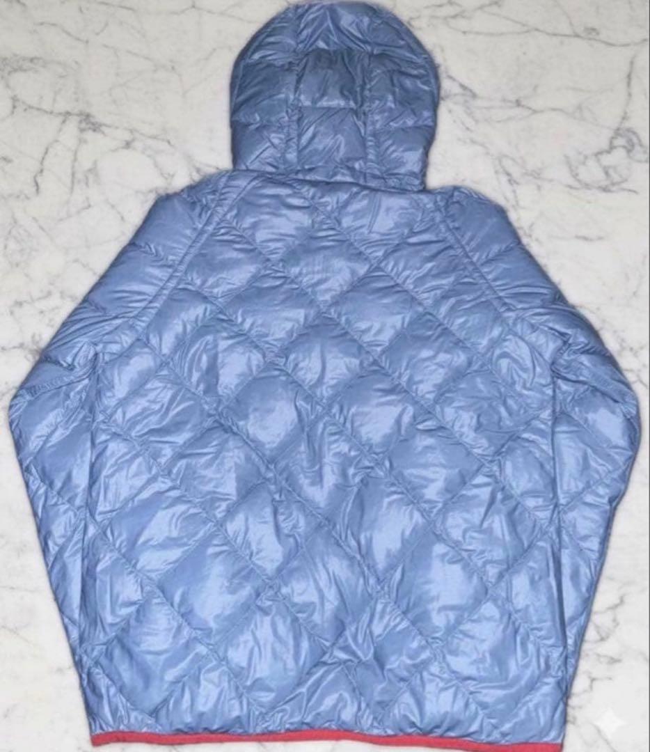 mont-bell ダウンジャケット キルティング リバーシブル 水色/赤 光沢