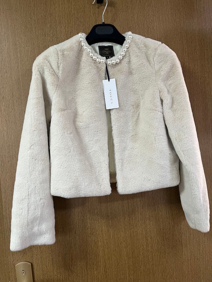 TOCCA ノーカラージャケット サイズ0 フェイクファー パール 新品未