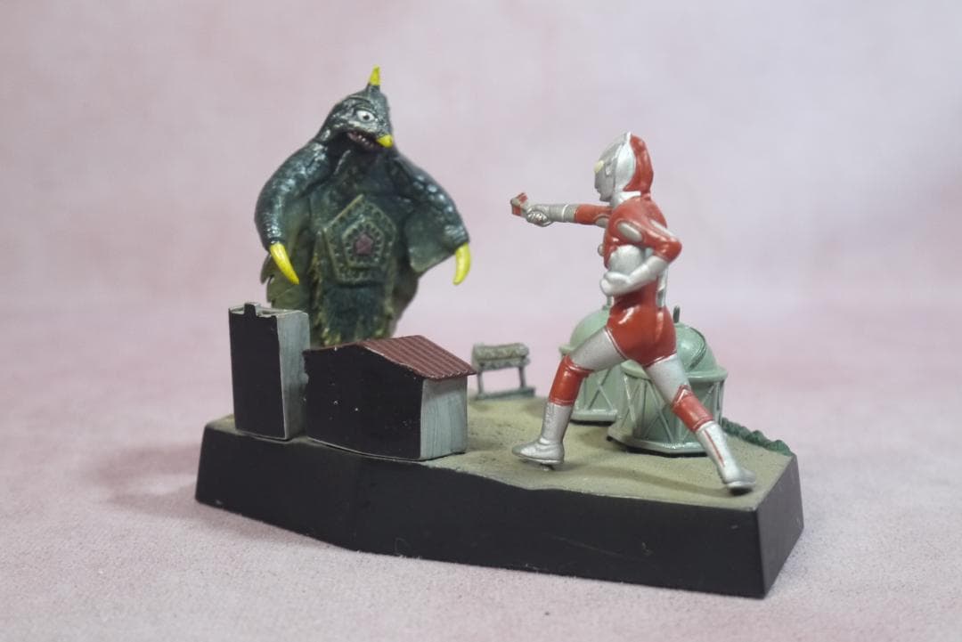 ウルトラ怪獣戯画 ウルトラセブン参上 帰ってきたウルトラマンVS