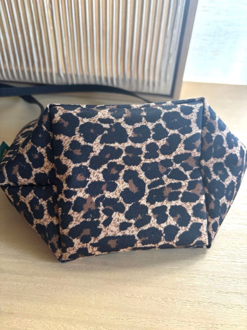 美品◾️エルベシャプリエ／ショルダーバッグパンサー豹柄舟形XS