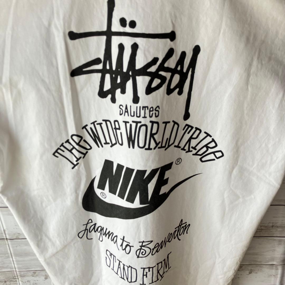 グク着用】stussy NIKE ナイキ 半袖Tシャツ 刺繍ロゴ 背面プリント