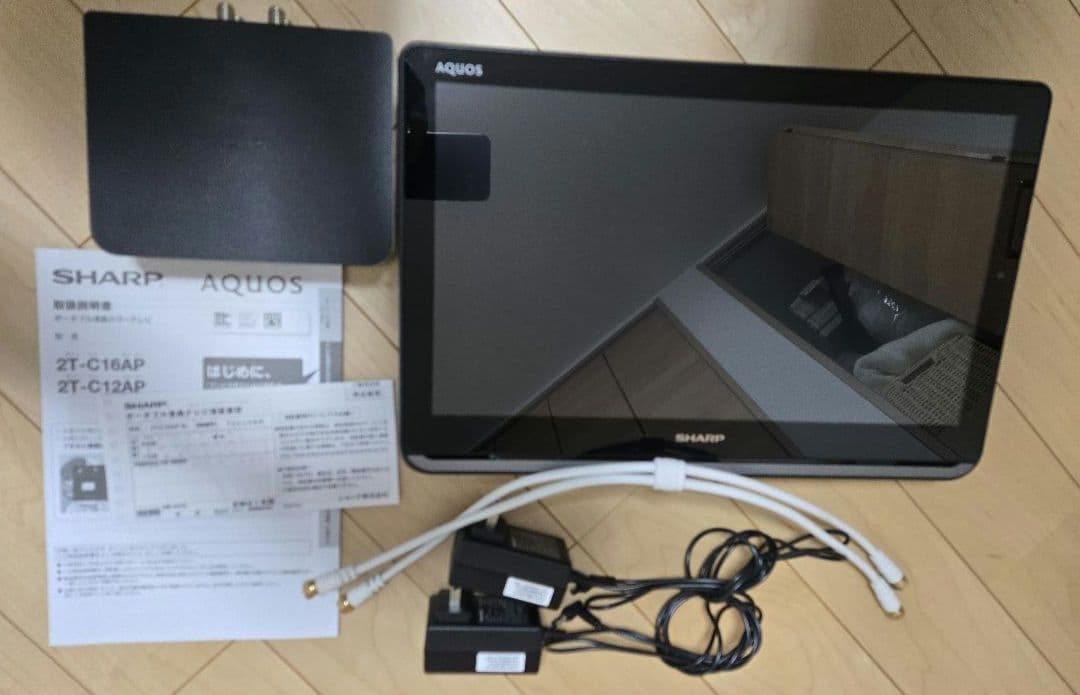 SHARP AQUOS　ポータブルテレビ　2T-C16AP 2T-C16AP ポータブルテレビ AQUOS(アクオス) ブラック系 [16V型 /500GB
