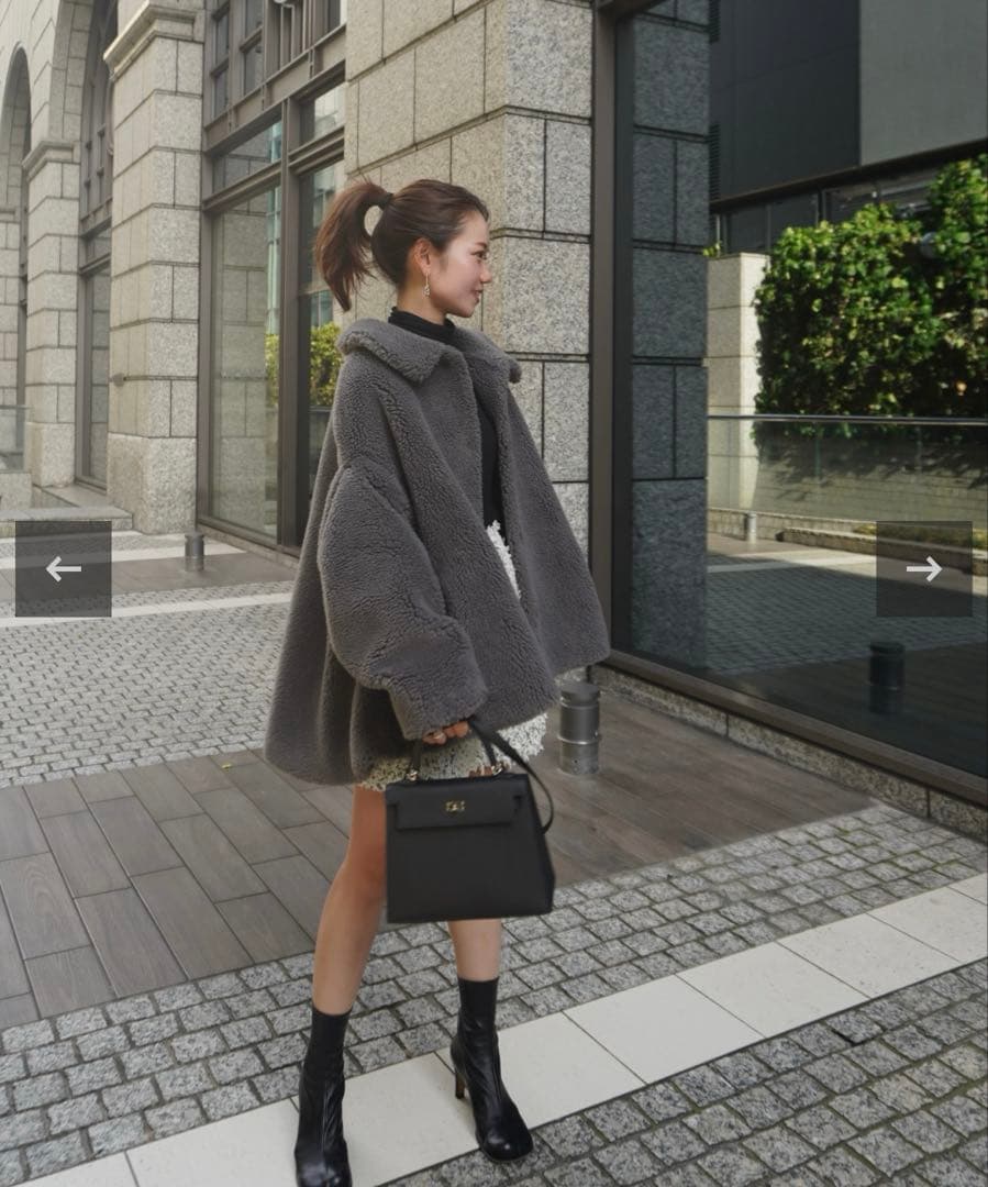 即完売カラー♡hyeon ted cape ♡ gray テッド ケープサイズF - メルカリ