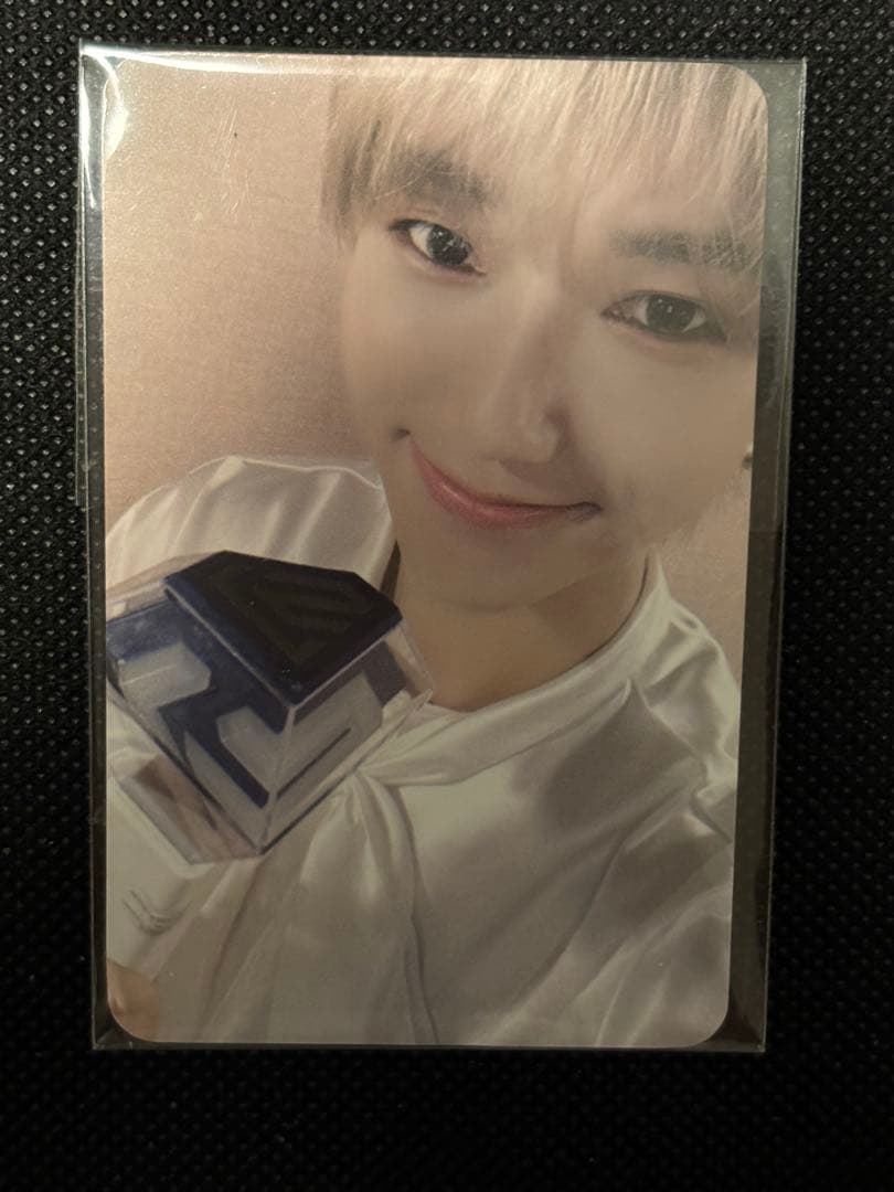 SUPER JUNIOR イェソン ペンライト トレカ 未開封 - メルカリ