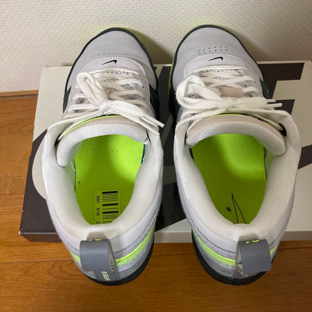 日本未発売　nike book 1 EP \"neon\" 28.5