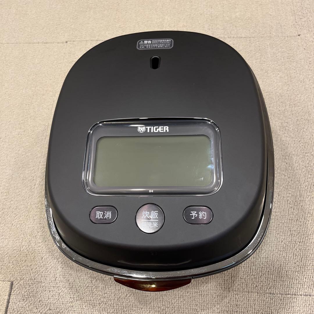 美品TIGER 炊飯器 JPL-G 2022年購入品説明書付属しゃもじ付属なし Amazon | タイガー魔法瓶(TIGER) 炊飯器 5.5合 土鍋圧力IH式 ご泡火