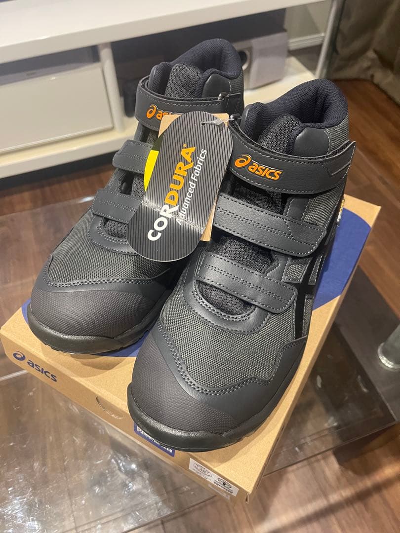 限定色　新品　asics WINJOB CP216 TOUGH 26.5cm