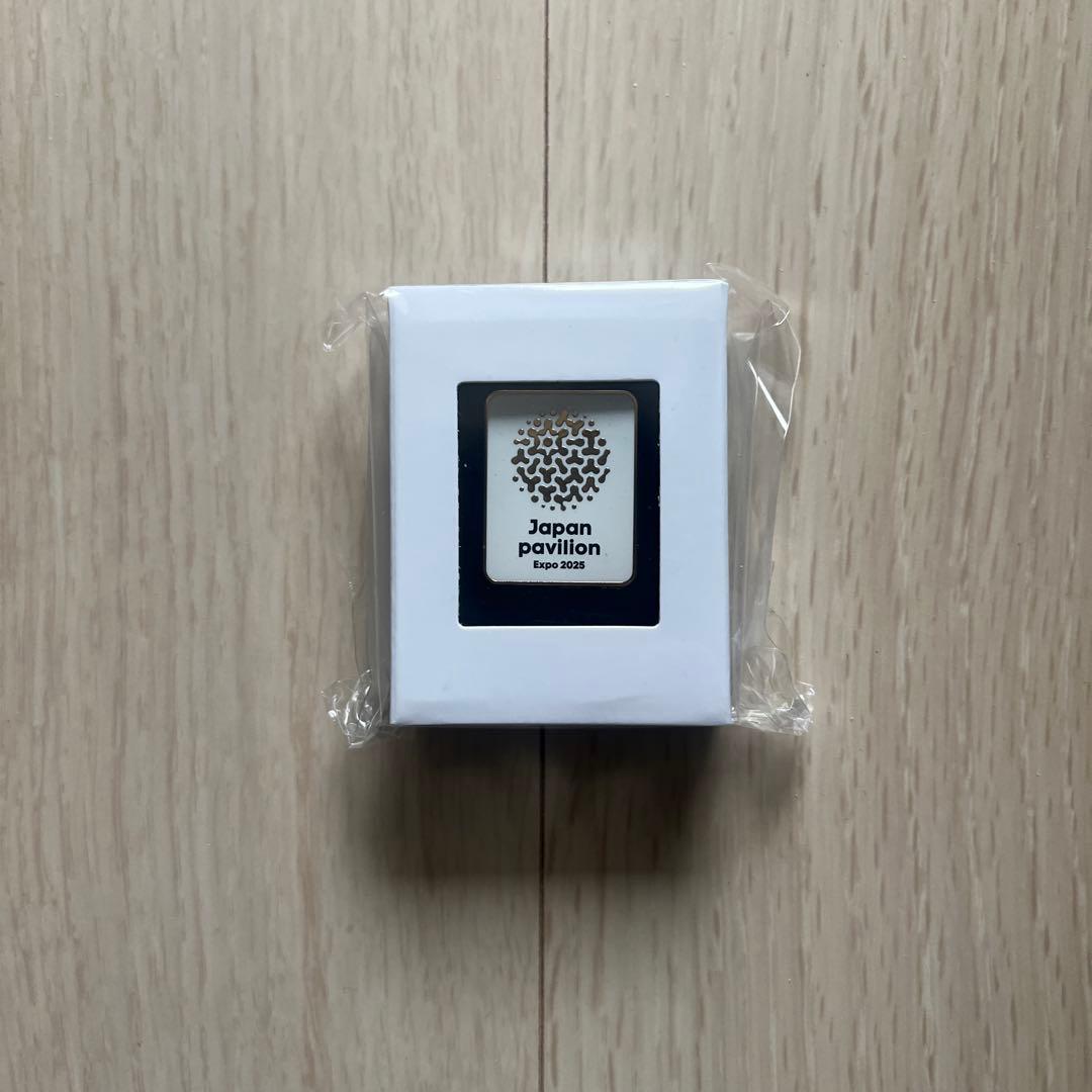 大阪関西万博 日本館ピンバッジ 非売品 - メルカリ