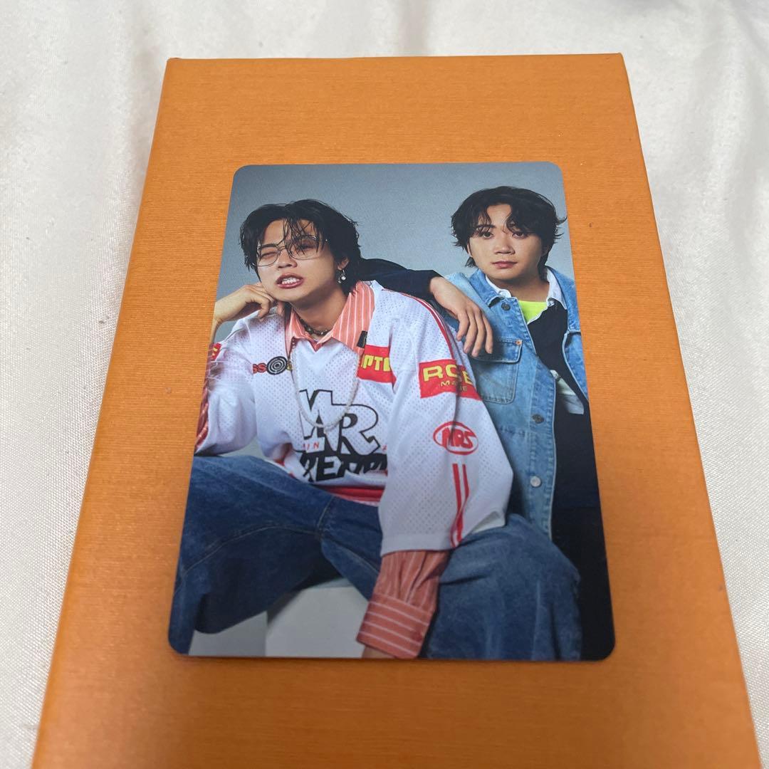 K-POP 写真・チェキ 2人のアイドル - メルカリ